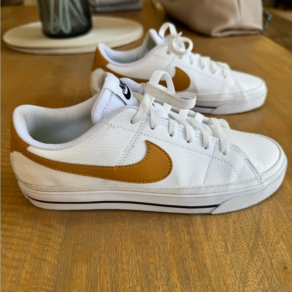 Nike Court Legacy, size 7.5